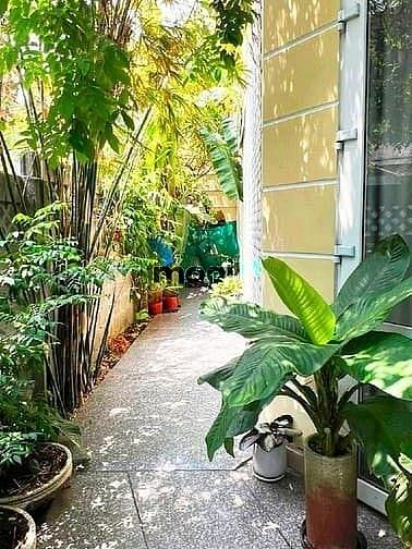 Bán Biệt Thự gần Mũi Tàu Cộng Hòa 252m2 Ngang 10m chỉ 90Tr/ m2