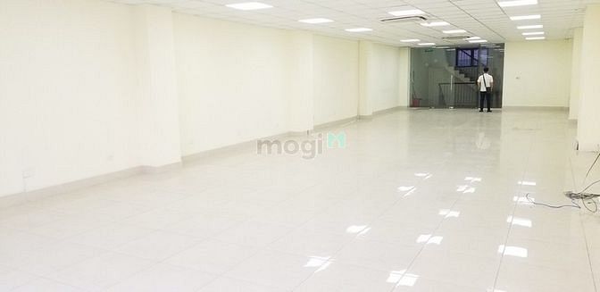 BQL tòa nhà cần cho thuê sàn văn phòng mặt phố Nguyễn Xiển