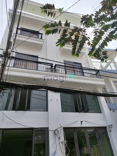 Phòng trọ đầy đủ đủ tiện nghi giá rẻ , chất lượng Quận Tân Phú