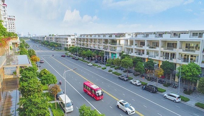 Cho thuê căn shophouse NGUYỄN CƠ THẠCH chỉ 6000$