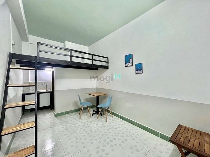 Phòng thoáng có gác chỉ 2tr8 ở 448 Cộng Hòa, tân Bình, bảo vệ 24/7