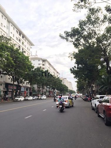 Bán nhanh shop 50m2 mặt tiền đường Nguyễn Đức Cảnh, Phú Mỹ Hưng