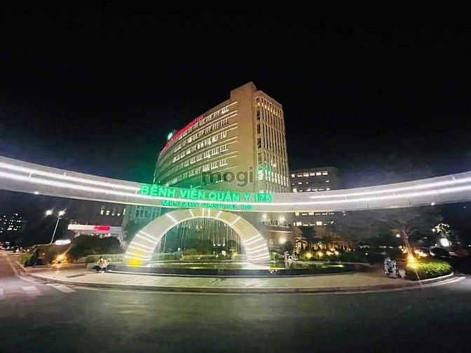 Nhà MTKD gần sân bay 141m2 ngang 5.5m Nguyễn Văn Công TN 20tr, 16.5 tỷ