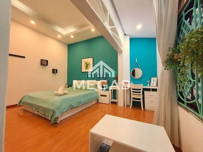 CHDV giá rẻ Full nt Ngay Ủy Ban Nhân Dân thành Phố Quận 1