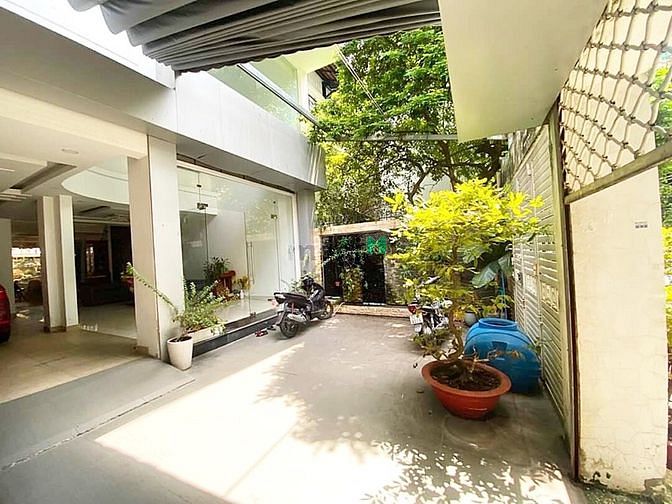 Cho thuê nhà tổng 1000m2 đường Lê Hồng Phong (Hẻm xe tải đậu đổ)