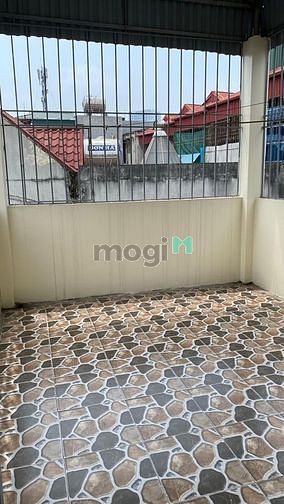 Căn hộ tập thể Nghĩa Tân giá 1.05 tỷ, 37m2, Nội thất đầy đủ, giao luôn