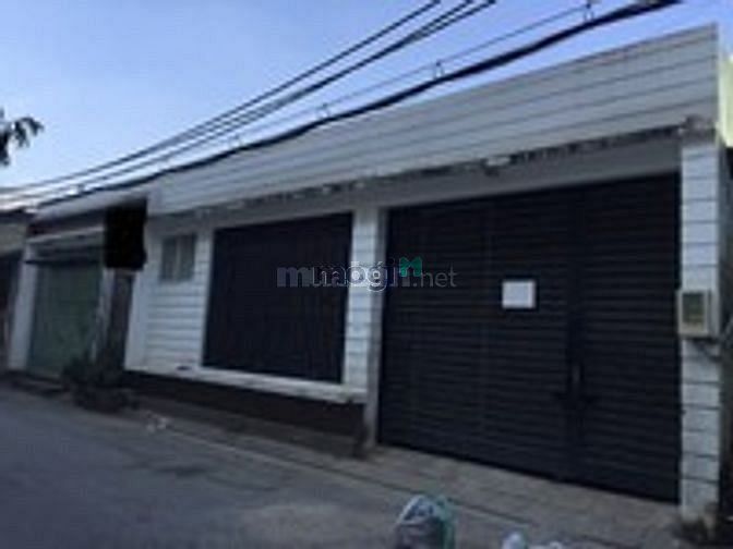 Cho thuê nhà xưởng 800m2 Hương Lộ 2