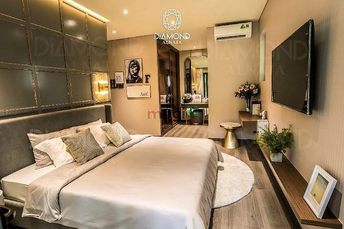 Bán căn 3PN 107.5 m2 Diamond Alnata, giá siêu rẻ 5,2 tỷ bao hết