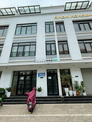 Cho thuê sàn tầng 1 - 2 ở Vinhomes Gardenia, diện tích 100m x 2 tầng
