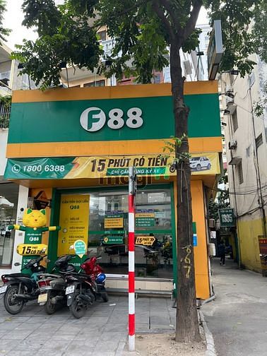 Cho thuê cửa hàng - thời trang Lô góc phố HÀNG BÔNG, 90m2 , Mt 4m
