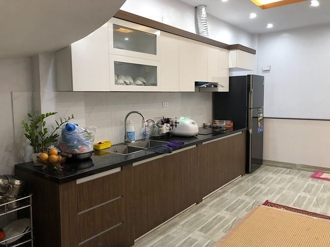 Bán gấp nhà Đa Sĩ, trục ngõ thông, oto đỗ cửa 36m2*5T giá chỉ 4,35 tỷ!