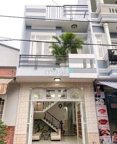 Cần vốn kinh doanh bán nhà HXH Đ. Đoàn Văn Bơ, P14, Quận 4, 2tỷ250tr