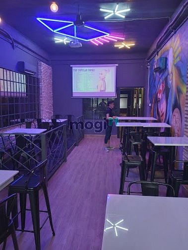 Chính chủ cho thuê MT D2,4.5x20,1 trệt 3 lầu, nha khoa, nhà hàng,spa