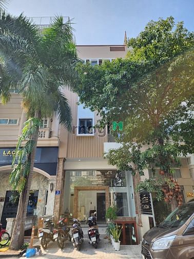 Bán nhà phố 5 tầng có thang máy thuộc khu phố Hàn Quốc, Phú Mỹ Hưng