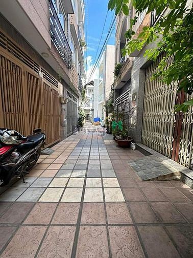 Gấp Bán nhà Q. Pn - 4 TẦNG - 5PN FULL NỘI THẤT VÔ Ở NGAY.Chỉ 5,52 tỷ