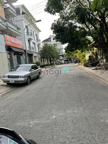 Bán đất đường 12m (7m*16m) kế bên ĐH Văn Lang P13 BT, GPXD: Hầm 4Tấm