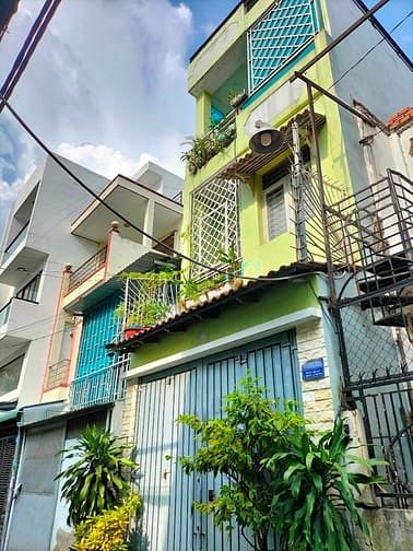 BÁN GẤP NHÀ TÂN KỲ TÂN QUÝ- Hẻm xe tải 6m - 56m2 – 3 tầng đúc giá rẻ