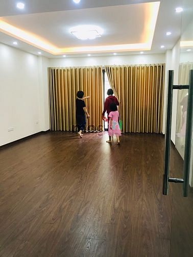 Cho thuê văn phòng Mỗ Lao- Thanh Bình, sàn vp điều hòa, sàn gỗ