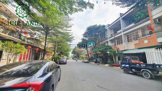 Cho thuê nhà góc 2 mặt tiền KDC An Bình ngang 9m
