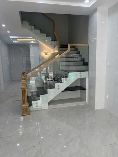 ?Nhà đẹp MTNB 14m Bình Phú 1- 4x16m 4 tầng 4PN CÁCH MT BÌNH PHÚ 100m