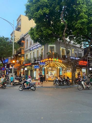 LÔ GÓC PHỐ CỔ mặt tiền 8m - Hàng Bông- Khu trung tâm tụ điểm khách Tây