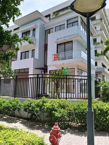 Biệt thự KĐT Mỹ Đình, 140m2, 4 tầng, nhà đẹp làm văn phòng, chuyên gia
