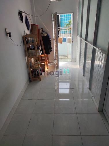 Nhà dư 1 căn phòng nên mình cho thuê ạ