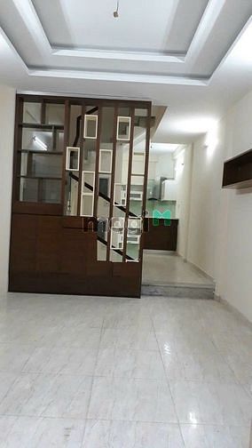 Cho thuê nhà Lãnh Binh Thăng, P8, Q11. DT: 4x12m, 2 tầng. Giá 14 triệu