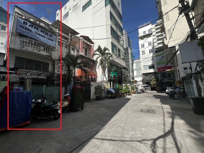Cần bán gấp nhà hẻm 10m phường Bến Nghé, Quận 1