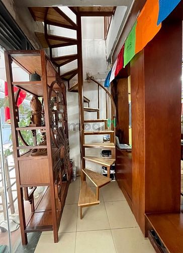 5,68 tỷ 138m sử dụng gồm 2 sổ đỏ riêng biệt thông tầng Vạn Bảo Ba Đình
