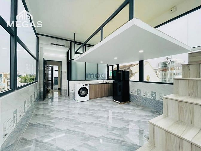 Penthouse View Kính - Ban Công - Đầy Đủ Tiện Nghi - Ngay Phan Văn Trị