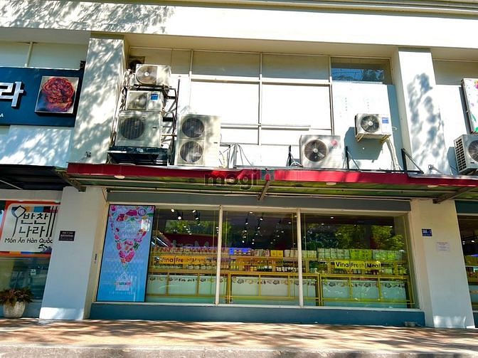 Bán nhanh shop (cửa hàng) khu Sky Garden 3, thuộc Phú Mỹ Hưng, Quận 7