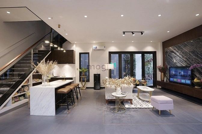 Cho thuê biệt thự Full nội thất, hồ bơi Nguyễn Duy Trinh Quận 2 16x12m