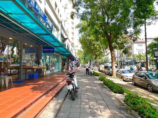 Cho thuê shop kinh doanh Sky Garden trệt lửng 140m2, Phú Mỹ Hưng, Q7