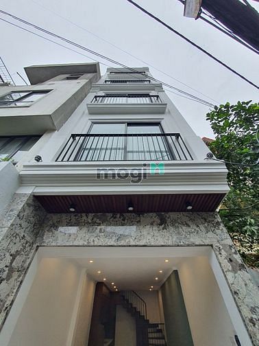 Bán nhà Cổ Linh đường Đàm Quang Trung khu Aeon Mall 39m 6 tầng Gara