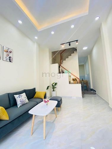 Bán nhà gần MT Hai Bà Trưng, Q3, đang cho thuê, 2 tầng, 35m2, 4.6 tỷ.