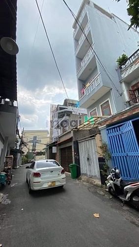 Đối Diện Chợ Hạnh Thông Tây, Diện Tích To, Hoàn Công Đủ, T/Lượng