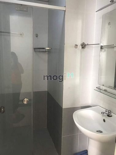 Cần bán căn hộ Âu Cơ Tower, DT 88m2, 3PN, có NT, giá 2,750 tỷ.
