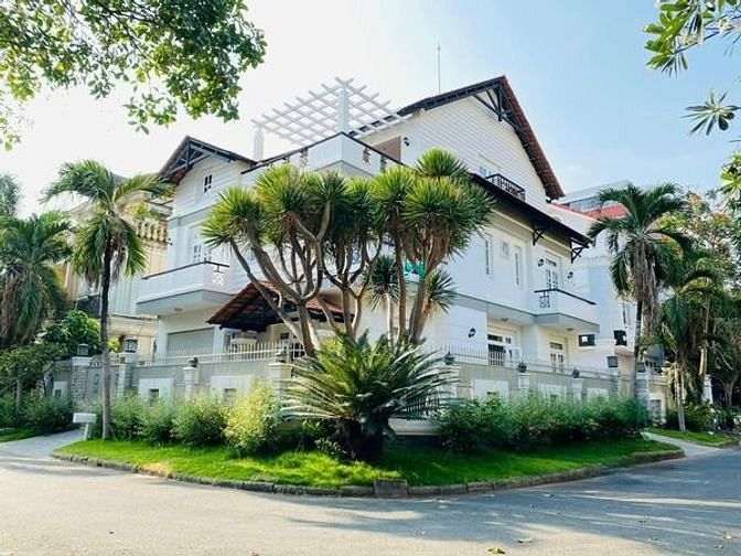 Cho Thuê Biệt Thự Nam Thiên 285 m2 Siêu Đẹp VIP Giá 96 Triêu/th