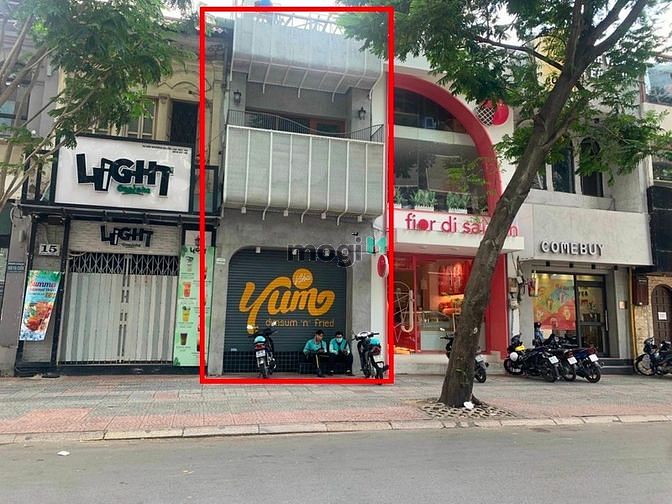 Cho thuê nhà 17 Huỳnh Thúc Kháng, Quận 1. DT: 4x17m, 1 trệt 1 lầu