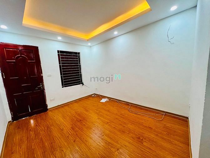 Tập thể Văn Miếu - 2 Mặt Thoáng - Nhà đẹp ở luôn - 2PN đủ công năng