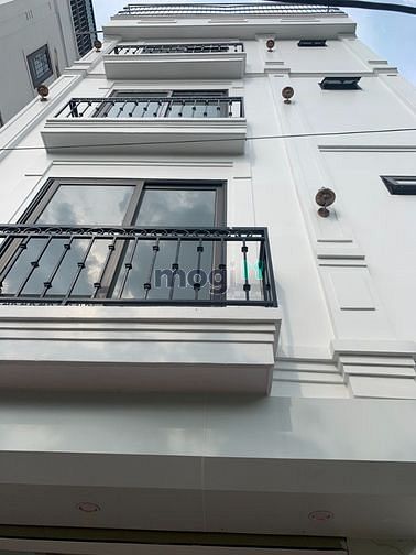 Bán nhà Thạch Bàn ngay ngã tư Cổ Linh Thạch Bàn 38m2 5 tầng gara ô tô