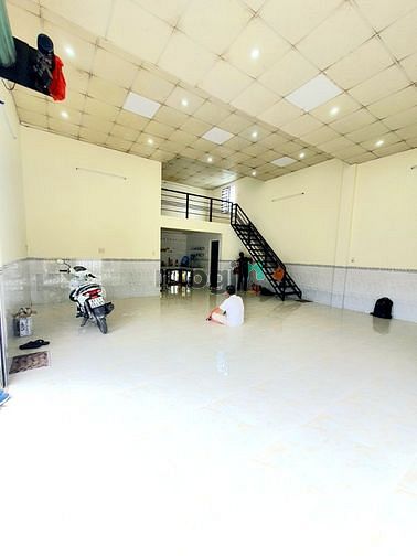 Cho thuê nhà góc 2 mặt tiền cách đường Võ Thị Sáu 20m,P.Thống Nhất