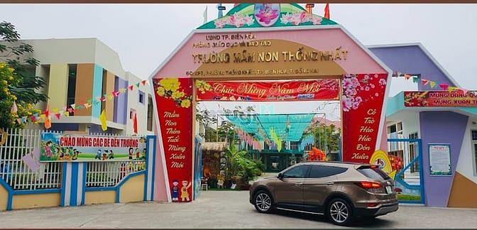 Nhà bán gấp khu D2D gần trường mầm non Thống Nhất 132m2 giá 9,8 tỷ