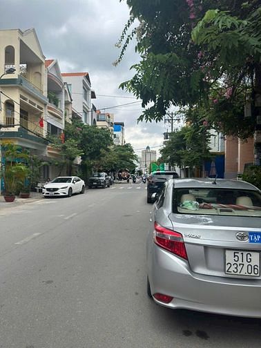 CC Cho thuê quán ăn mt Vành Đai Tây, An Phú. q2.- DT: 5x20m- giá 20tr