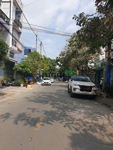 Siêu VIP Tại Phước Bình - Ngang 6 - 4 Tầng -6 Phòng Ngủ - giá 11 tỷ TL