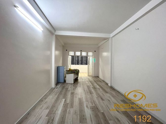 Cho thuê nhà 1 trệt 2 lầu đường D11 khu dân cư D2D, Biên Hòa