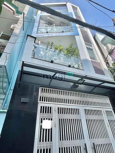 Bán Nhà Ngat Emart Phan Văn Trị, Hẻm Xe Hơi, 46M2, 3 Tầng Đẹp, 7.2 Tỷ