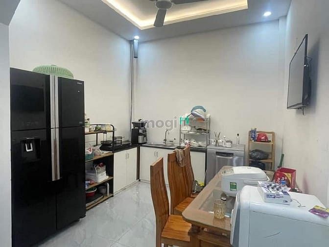 Bán Nhà Chiến Thắng Văn Quán Hà Đông. Phân Lô. Vỉa Hè. Gara. Giá 13 Tỷ