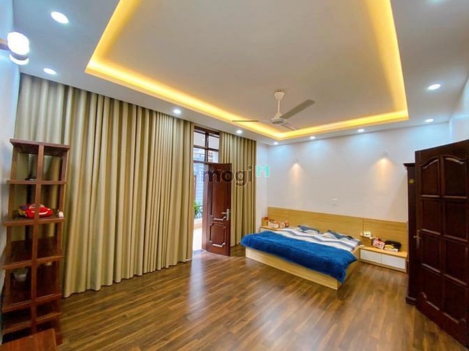 Bán nhà Đội Cấn, Ba Đình, Phân Lô, 15M ra phố, 62m2 4T MT4m giá 7.2 tỷ